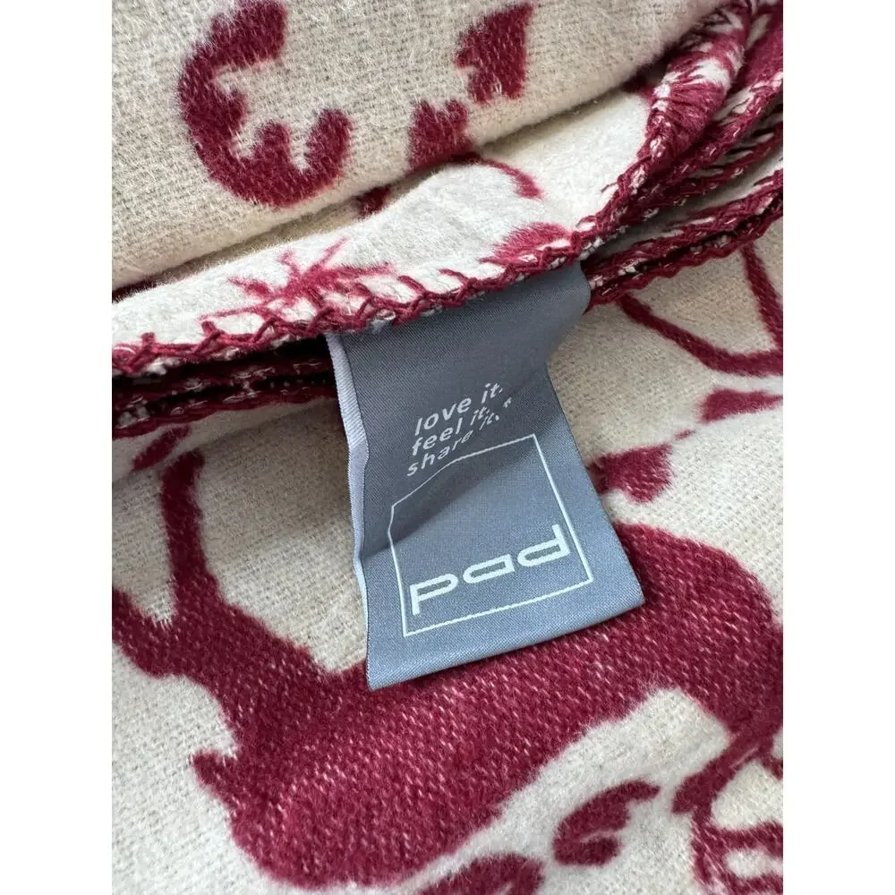 Pad Concept Red Stag Deer Beige Oversized Throw Blanket Reversible World Travelo